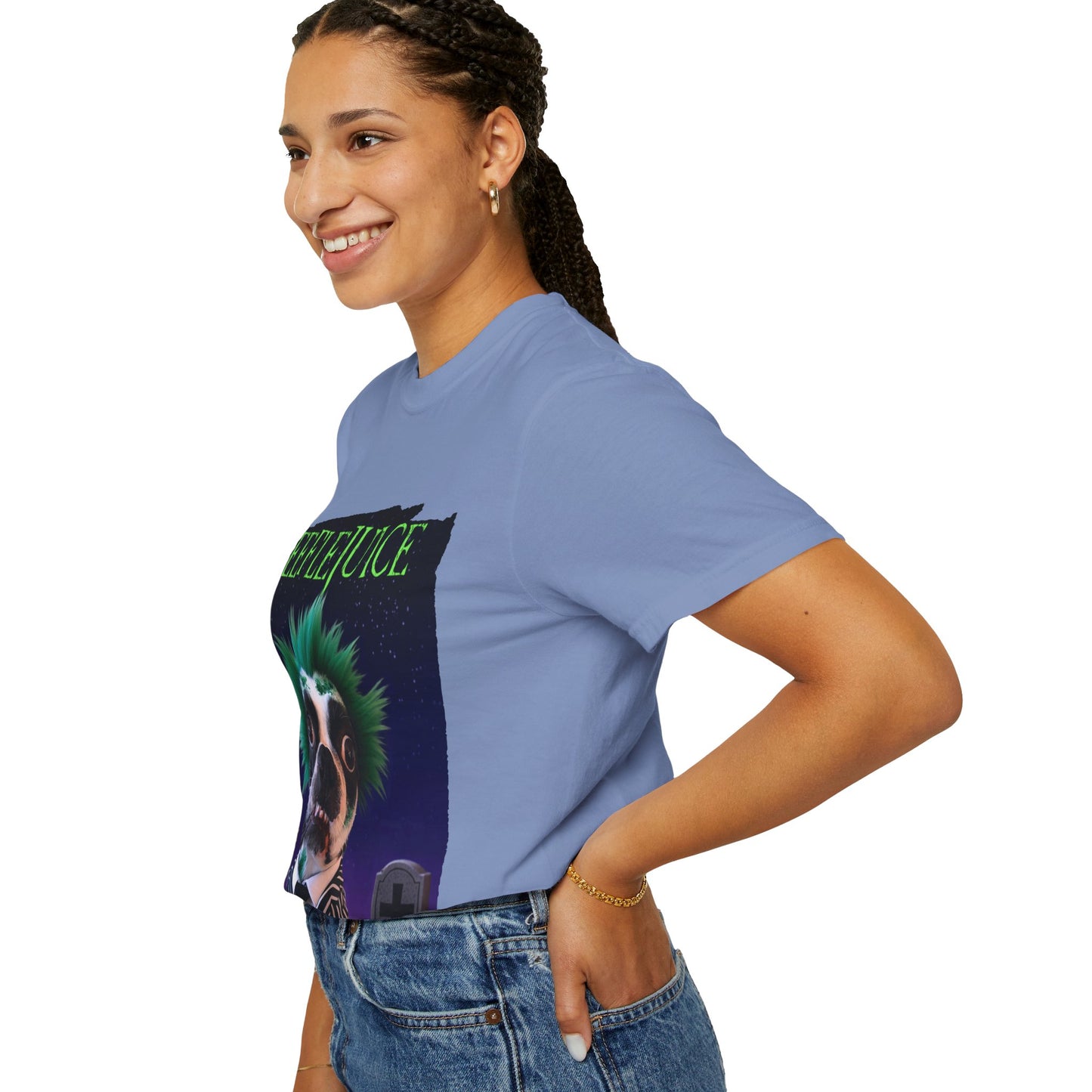 Teeflejuice Unisex T-Shirt: Stylishly Spooky Comfort