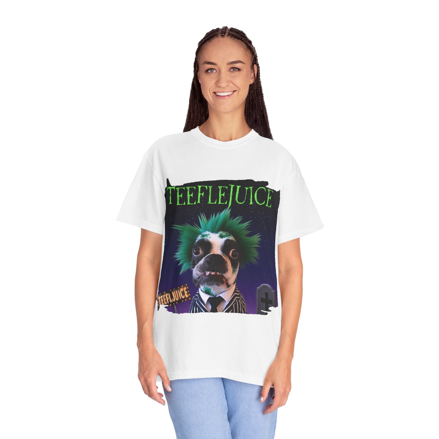 Teeflejuice Unisex T-Shirt: Stylishly Spooky Comfort